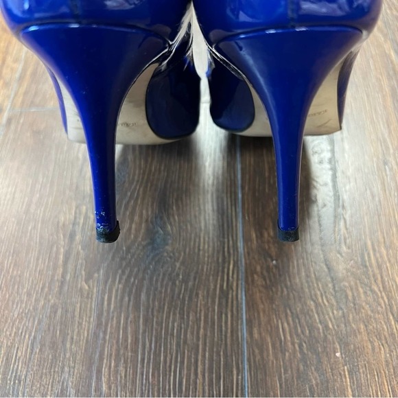 Karen Mullen Blue patent pointed toe pump SZ 38 - Picture 6 of 10